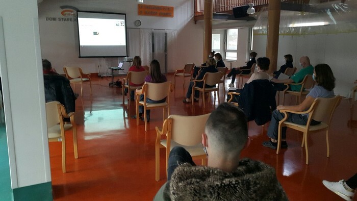 novice-1/145843694n_b